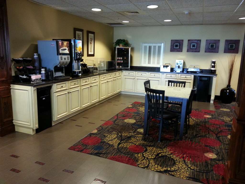 Best Western Plus Brandywine Inn & Suites Monticello Restaurante foto